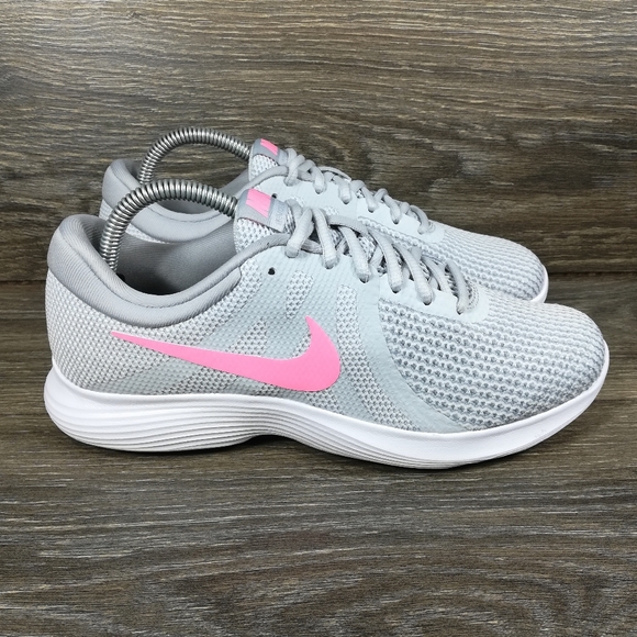 nike revolution 4 running